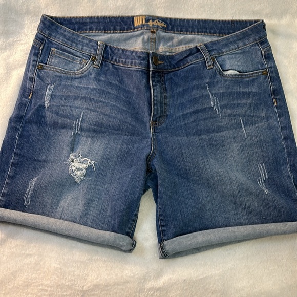 Kut from the Kloth denim shorts, 16W - Picture 2 of 7